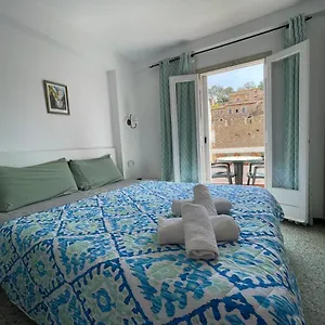  Guest house P&r Hostals Maria Rosa Spain